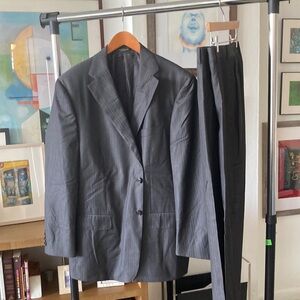 Men's Classic Gray Suit